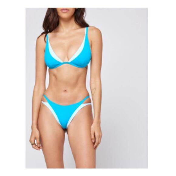 L*Space Seam-Free Finneas Bikini Top Small - Picture 1 of 7